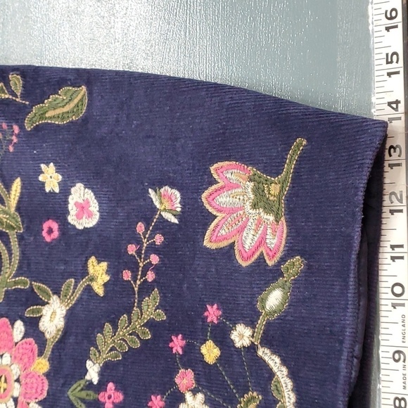 HARPPER, blue cordery mini skirt. Beautiful detailed enbroidery. Size me… - Picture 5 of 12